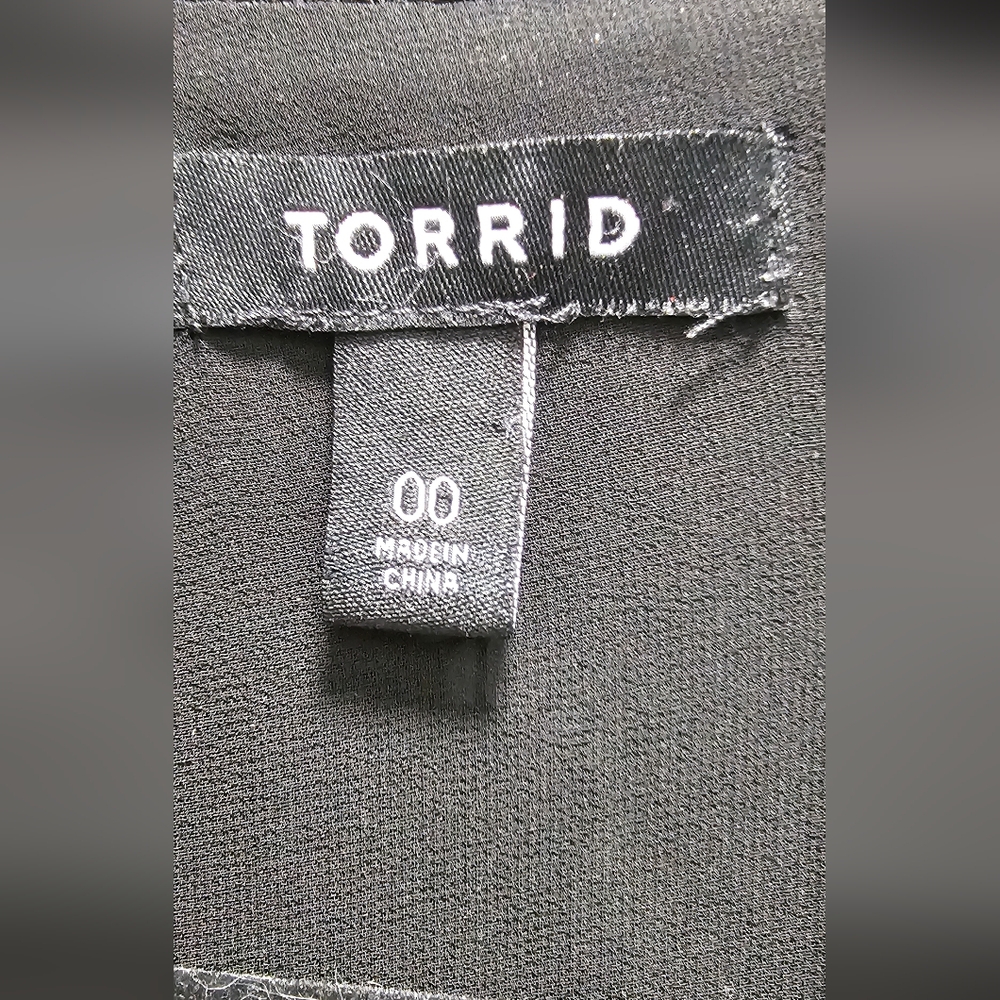 Torrid Black Lace Open Front Blazer Jacket Womens Size 00/Large - Picture 5 of 6